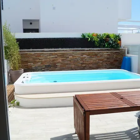 Rua Da Lota * Manta Rota